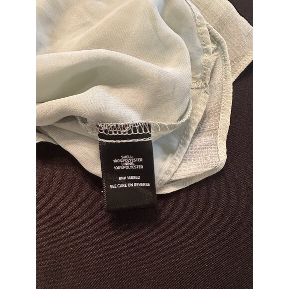 Torrid Green Short Layered Flutter Sleeves Tunic Womens Top Size 1 Career Office - Picture 6 of 7